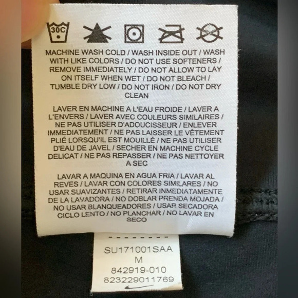 NIKE Dri-Fit Cropped Athletic cropped pants/ leggings. 
Leggings, size M vvv - Picture 14 of 15